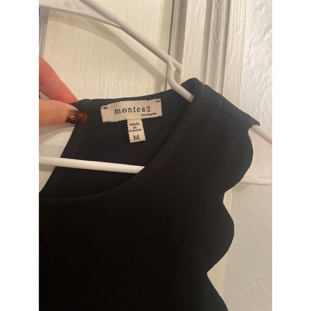 Monteau Scalloped Tank Top Women M Black Sleeveless Crepe Chic Workwear Fun Top - Picture 2 of 4